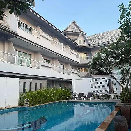 Baan Suksiri Hotel Hua Hin-3